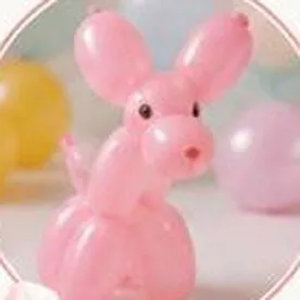 Balloon twisting