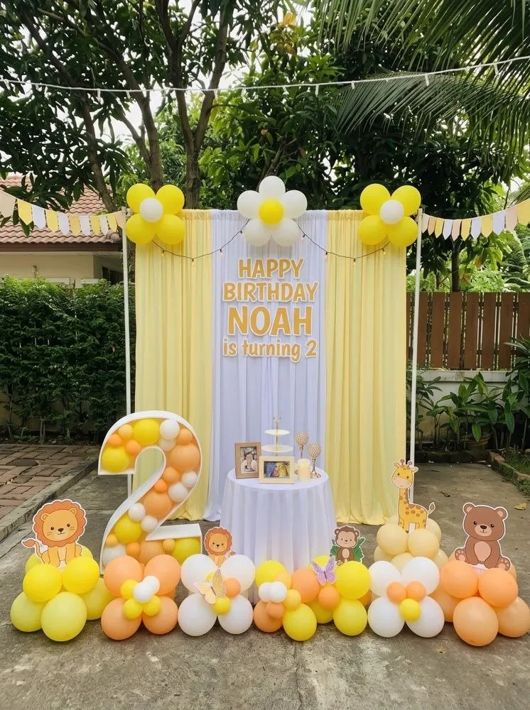 Balloons & Drape
